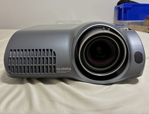 Hitachi tx200 lcd beamer hd - lcd,