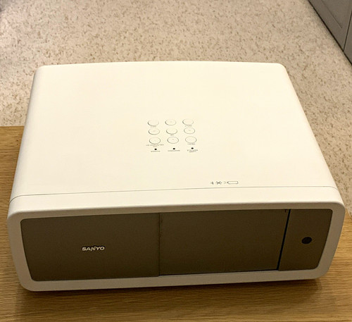 Sanyo plv z800 1080p full - sanyo,